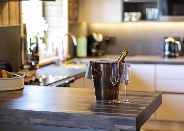 2020-04-15+-+Baxby+Manor+-+0636.jpg_1