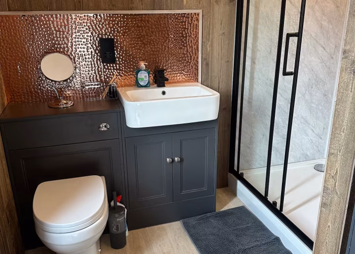 b2421cdd-4a79-4ed1-9f3a-9904b868a9d2